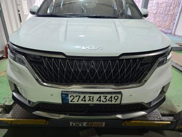 Kia Canival 2023 — inspection photo 1