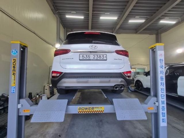 Hyundai Santafe 2019 — inspection photo 2