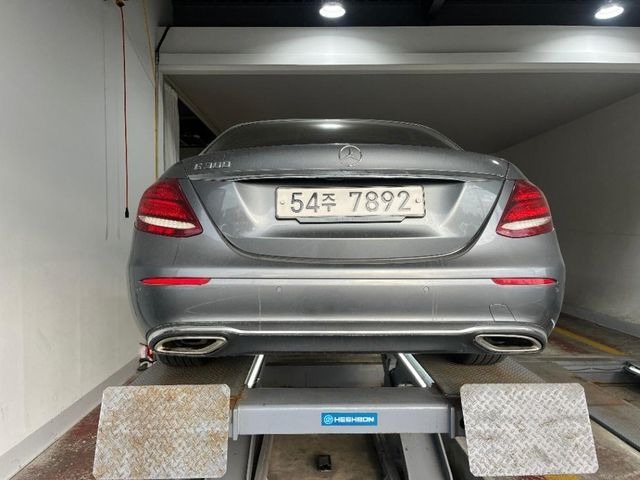 Mercedes-Benz E-Class 2018 — inspection photo 2