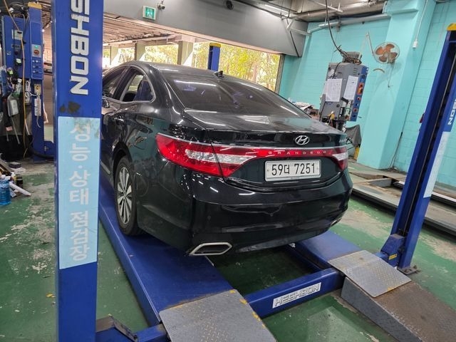 Hyundai Grandeur 2017 — inspection photo 2