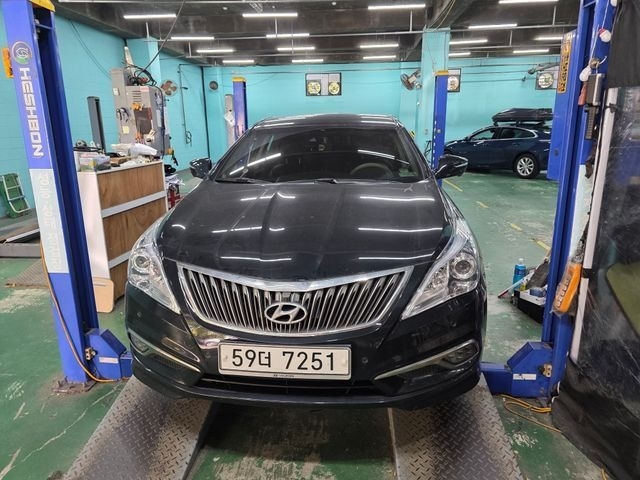 Hyundai Grandeur 2017 — inspection photo 1