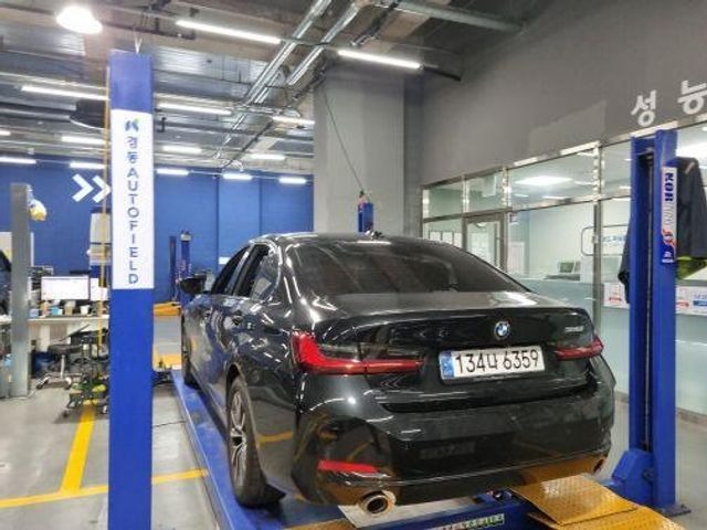BMW 3-Series 2024 — inspection photo 2