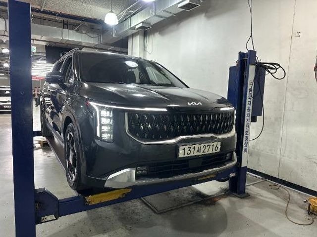 Kia Canival 2025 — inspection photo 1