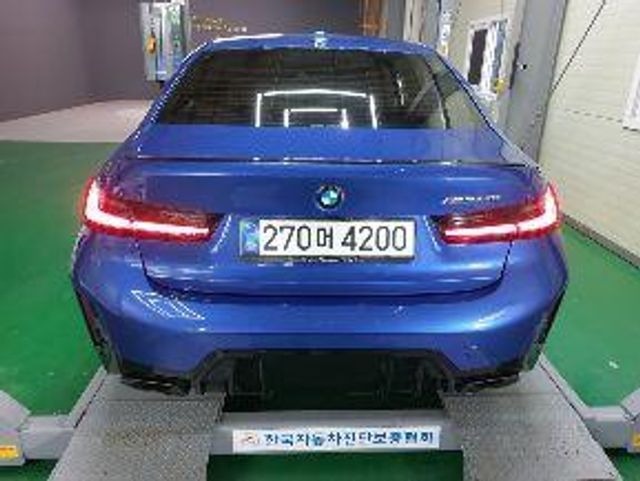 BMW 3-Series 2025 — inspection photo 2
