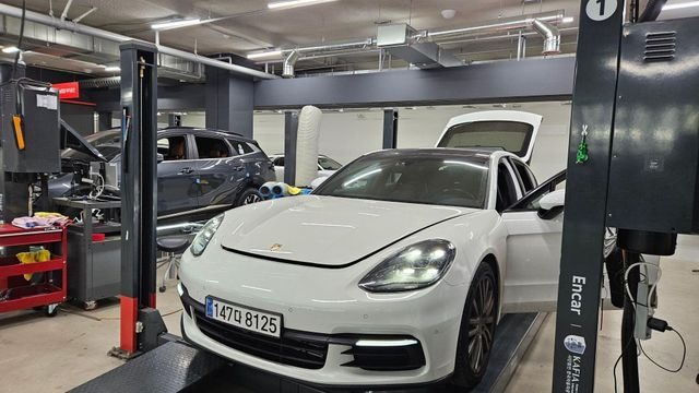 Porsche Panamera 2018 — inspection photo 1
