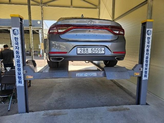 Hyundai Grandeur 2018 — inspection photo 2