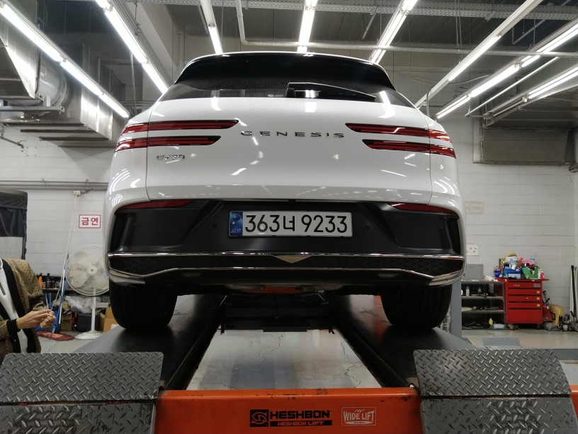 Genesis GV70 2025 — inspection photo 2