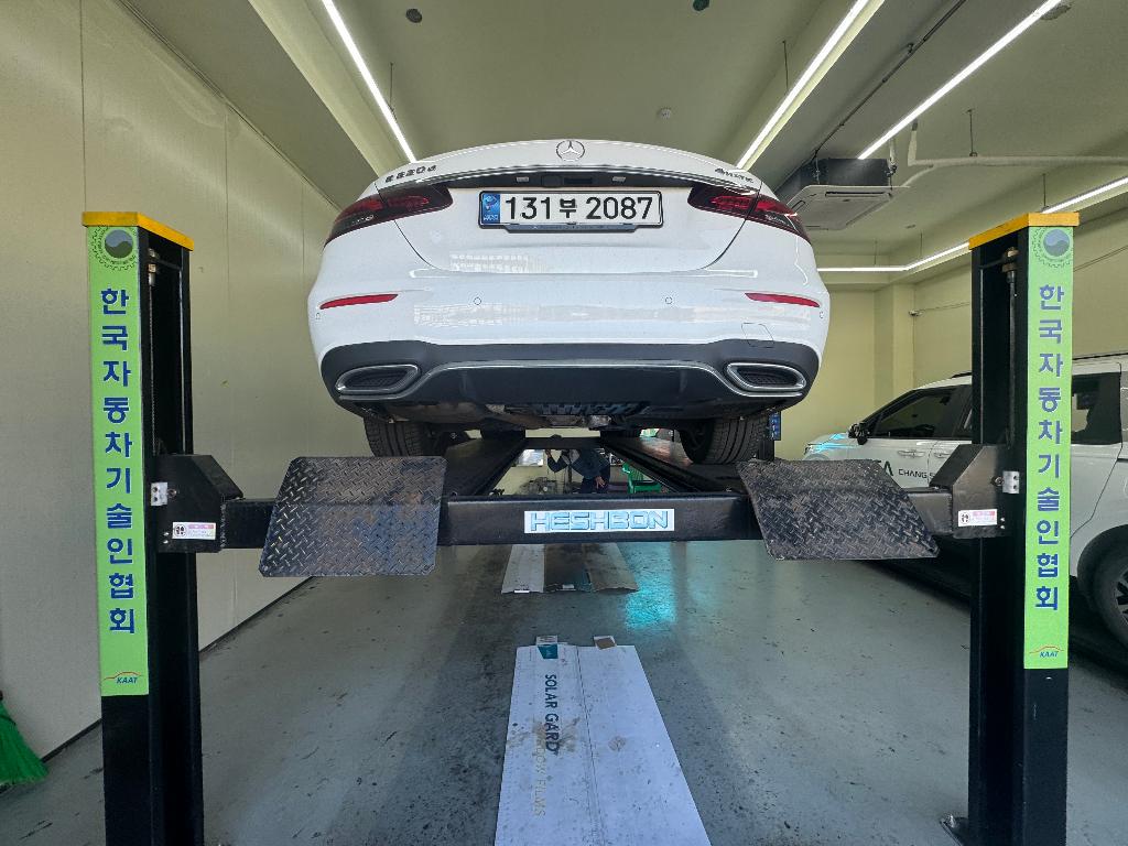Mercedes-Benz E-Class 2021 — inspection photo 2