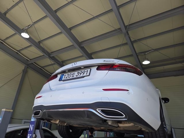 Mercedes-Benz E-Class 2021 — inspection photo 2