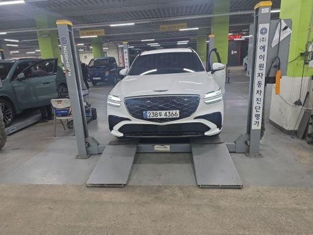 Genesis GV70 2026 — inspection photo 1