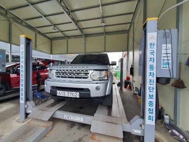 Land Rover Discovery 2013 — inspection photo 1