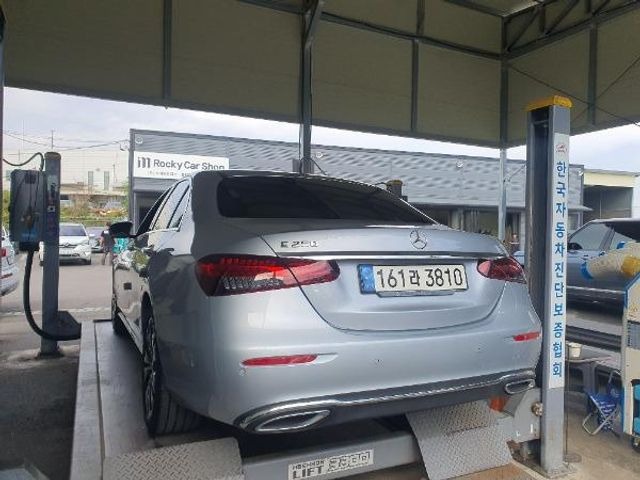 Mercedes-Benz E-Class 2021 — inspection photo 2