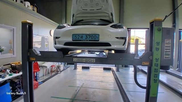 Tesla Model 3 2021 — inspection photo 1