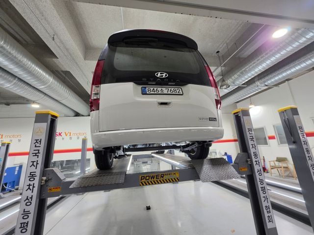 Hyundai Staria 2025 — inspection photo 2