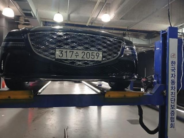 Genesis G80 2026 — inspection photo 1