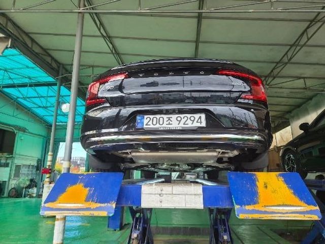Volvo S90 2024 — inspection photo 2