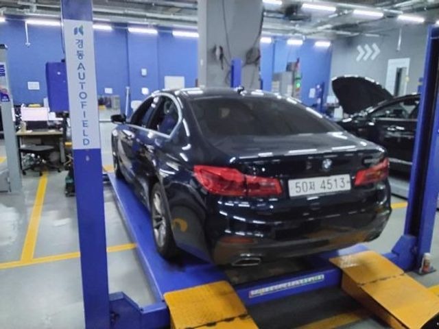 BMW 5-Series 2018 — inspection photo 2