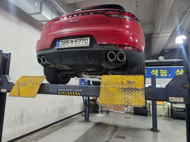 Porsche Macan 2021 — inspection photo 2