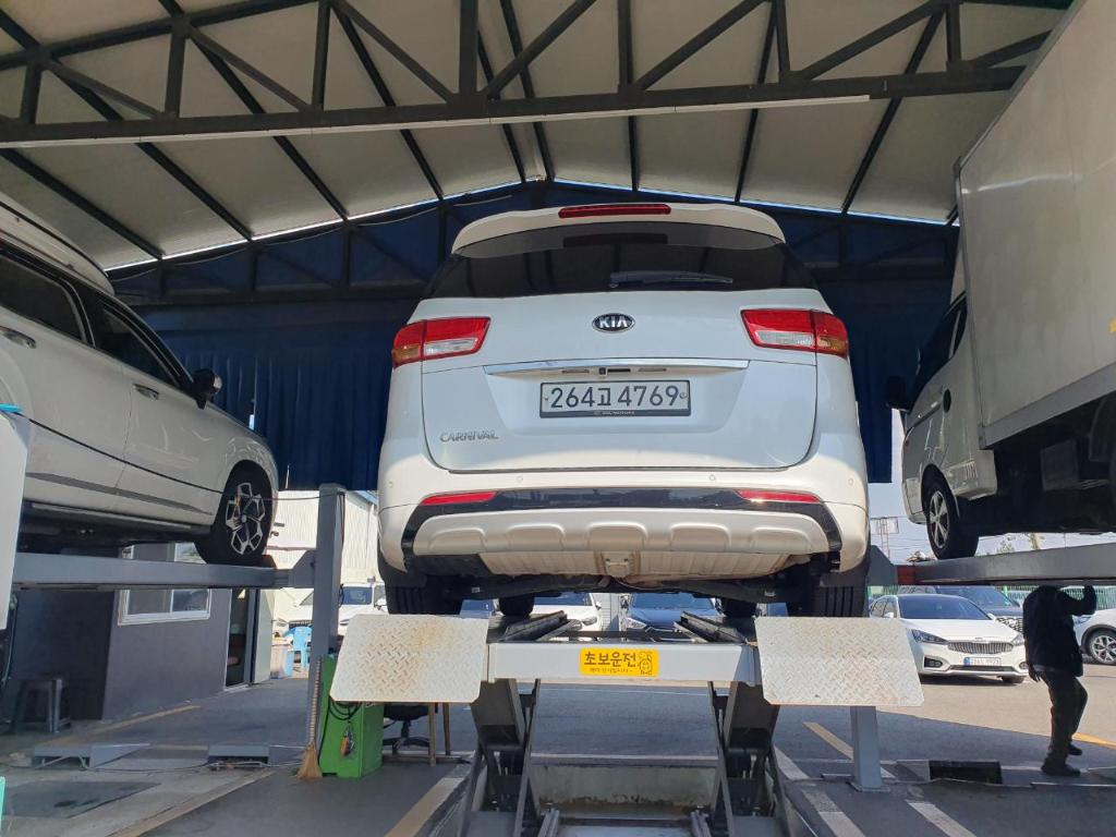 Kia Canival 2018 — inspection photo 2