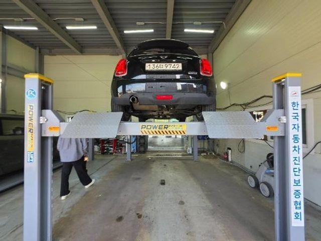 Mini Cooper 2020 — inspection photo 2
