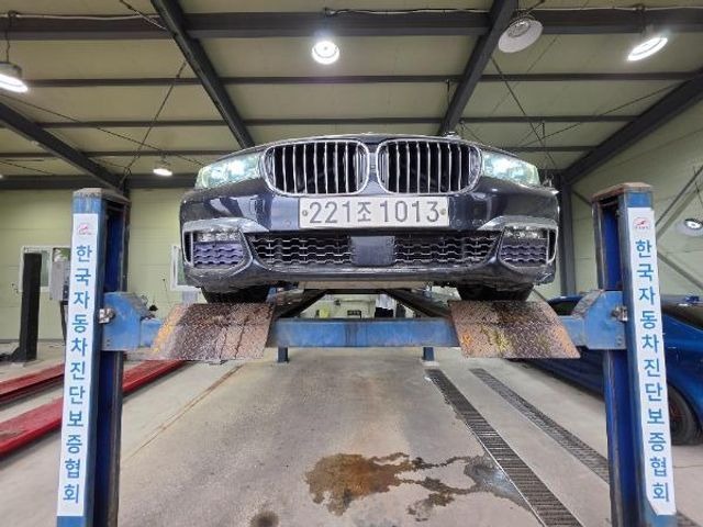 BMW 7-Series 2018 — inspection photo 1