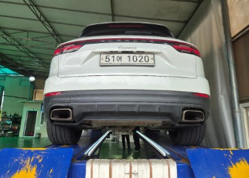 Porsche Cayenne 2019 — inspection photo 2