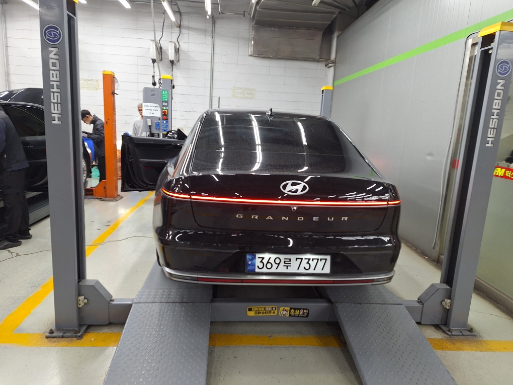 Hyundai Grandeur 2023 — inspection photo 2
