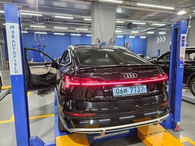 Audi e-tron 2021 — inspection photo 2