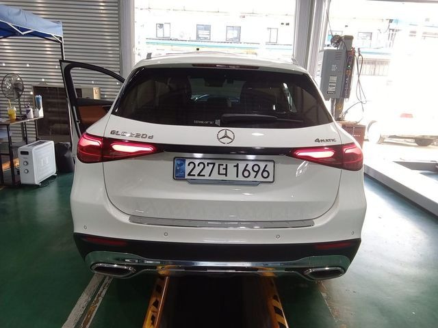Mercedes-Benz GLC-Class 2024 — inspection photo 2