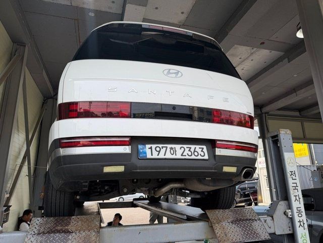 Hyundai Santafe 2025 — inspection photo 2