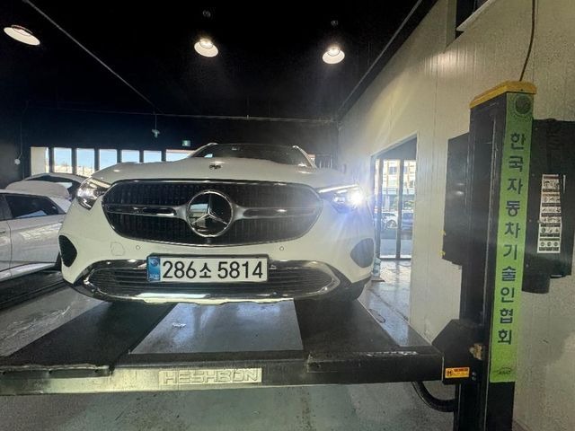 Mercedes-Benz GLC-Class 2026 — inspection photo 1