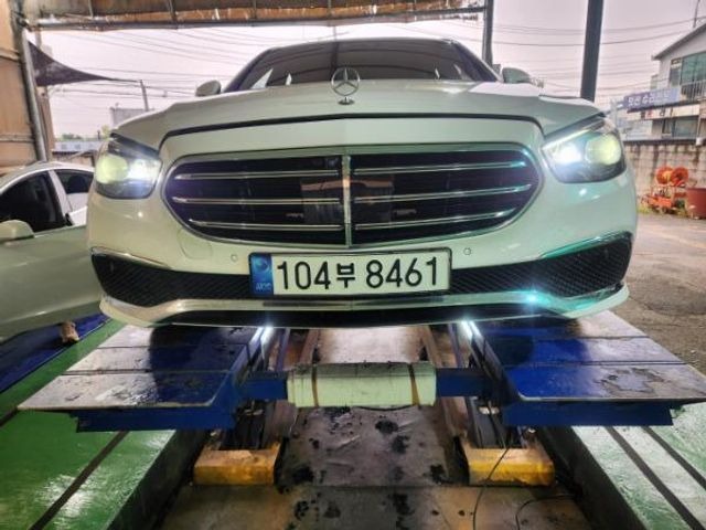 Mercedes-Benz E-Class 2022 — inspection photo 1