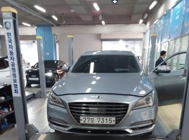 Genesis G80 2017 — inspection photo 1