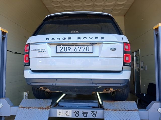 Land Rover Range Rover 2017 — inspection photo 2