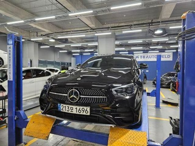 Mercedes-Benz E-Class 2022 — inspection photo 1