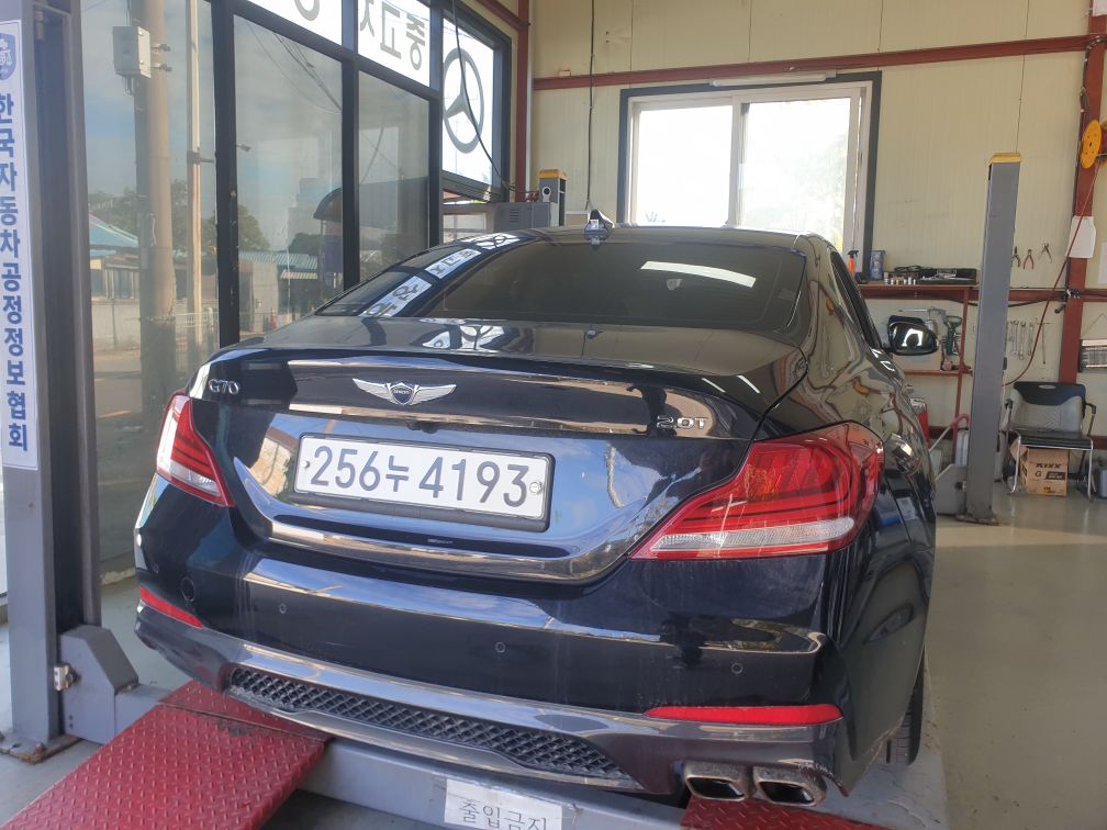 Genesis G70 2019 — inspection photo 2