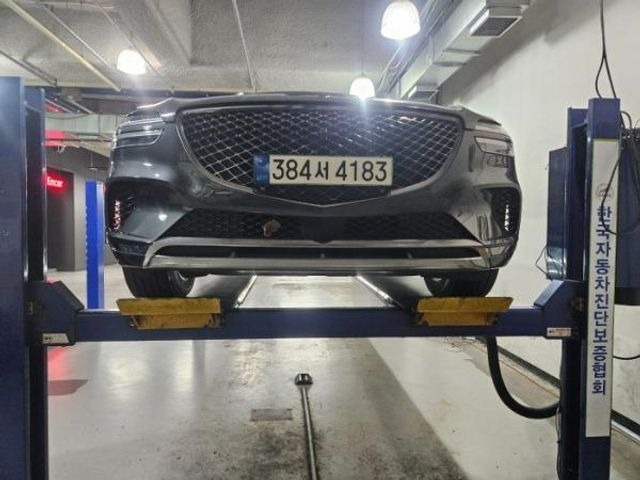 Genesis GV70 2024 — inspection photo 1