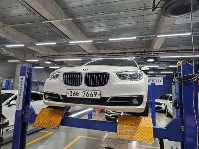 BMW Gran Turismo 2017 — inspection photo 1