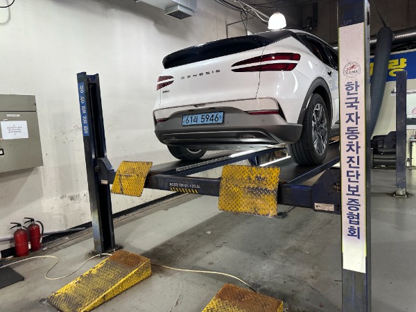 Genesis GV60 2022 — inspection photo 2