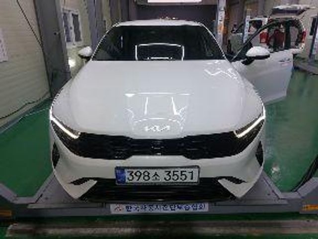Kia K5 2023 — inspection photo 1
