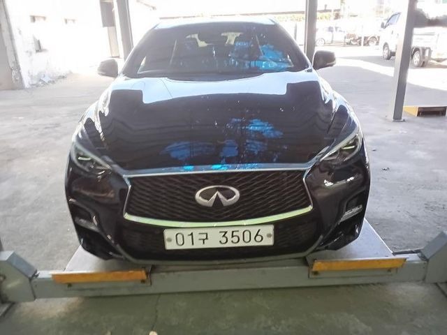 Infiniti Q30 2017 — inspection photo 1