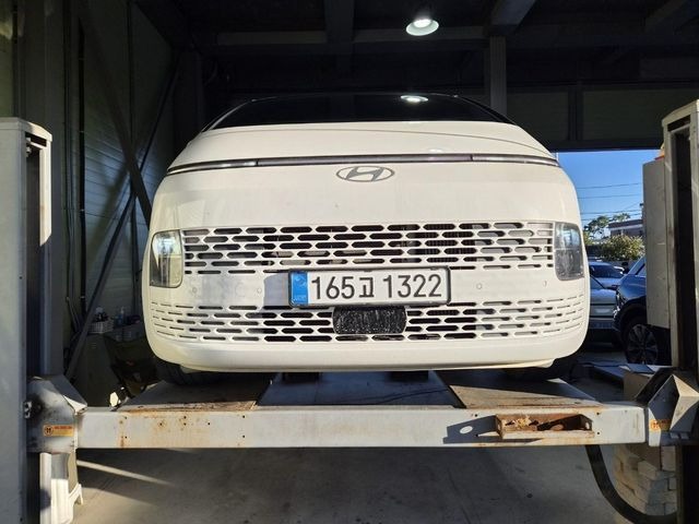 Hyundai Staria 2025 — inspection photo 1