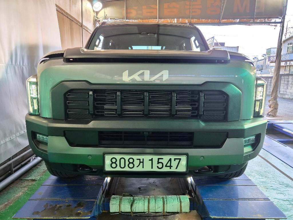 Kia Tasman 2026 — inspection photo 1