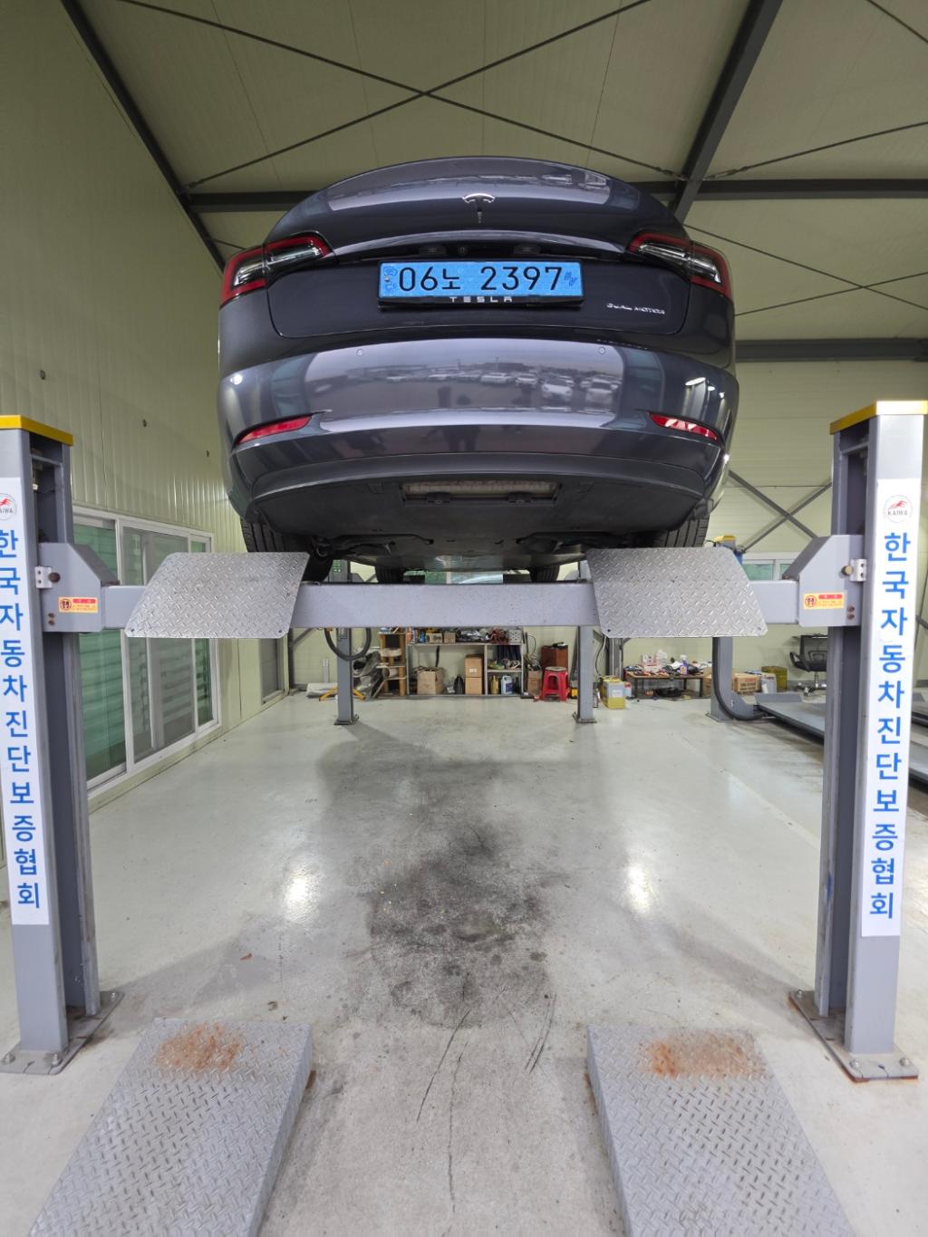 Tesla Model 3 2022 — inspection photo 2