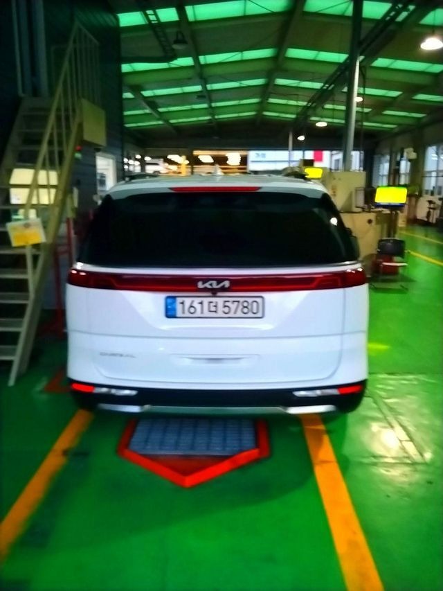 Kia Canival 2023 — inspection photo 2