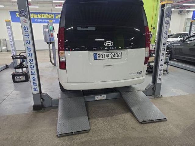 Hyundai Staria 2025 — inspection photo 2