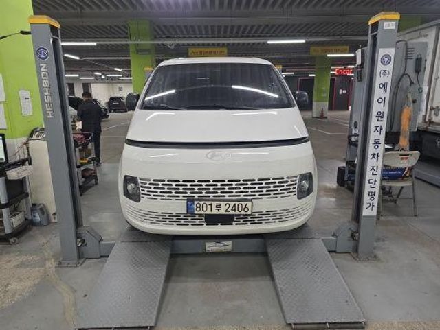Hyundai Staria 2025 — inspection photo 1
