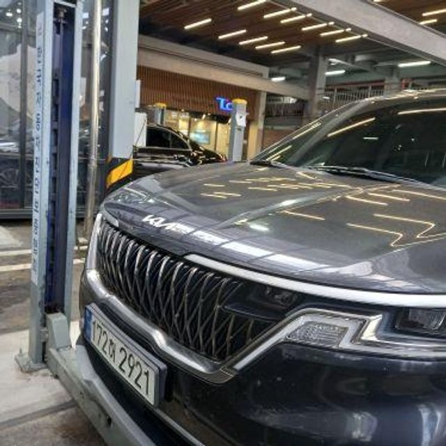 Kia Canival 2023 — inspection photo 1