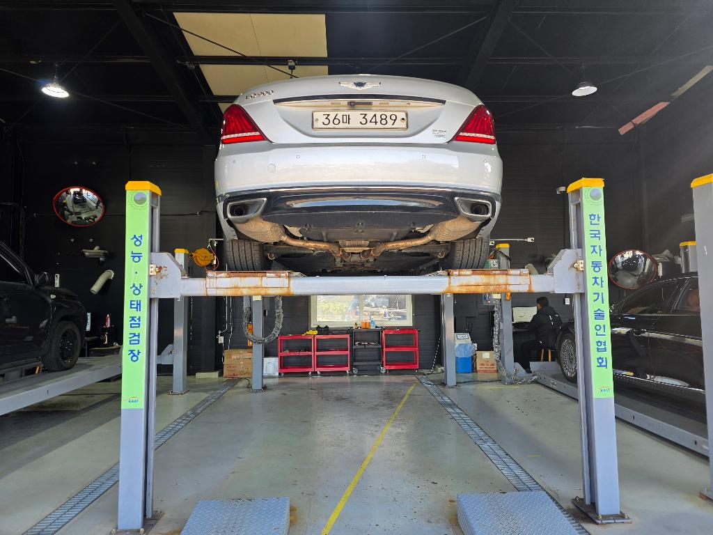 Genesis EQ900 2018 — inspection photo 2