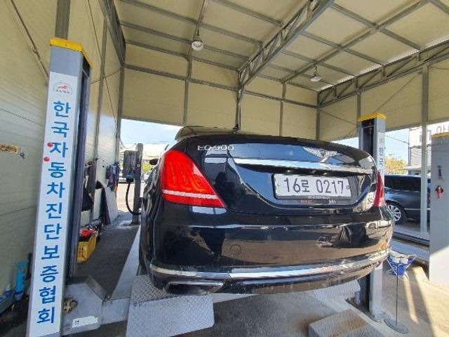 Genesis EQ900 2016 — inspection photo 2